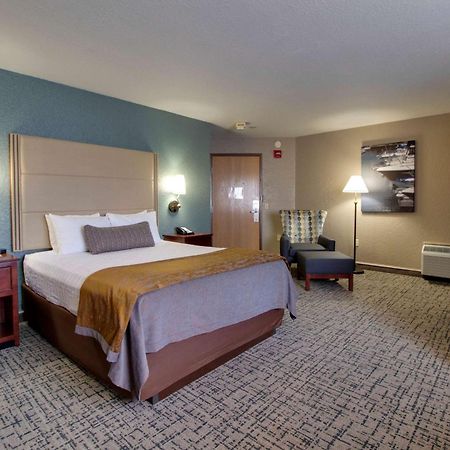 Best Western Harbour Pointe Lakefront Saint Ignace Buitenkant foto